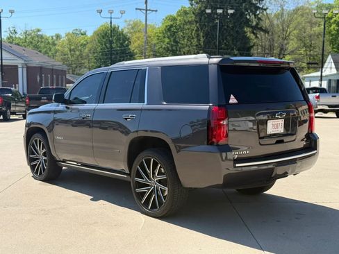 Used 2018 Chevrolet Tahoe Premier AWD/4WD image 3