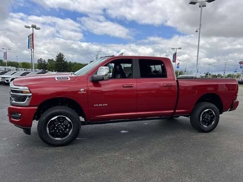 Certified 2026 RAM 2500 Laramie AWD/4WD image 3