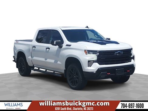 Certified 2022 Chevrolet Silverado 1500 LT Trail Boss w/ Convenience Package II AWD/4WD image 1
