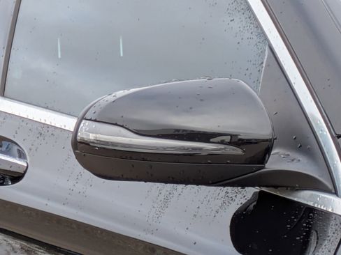 Used 2018 Mercedes-Benz GLC 300 image 12