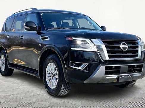 Used 2022 Nissan Armada SV image 12