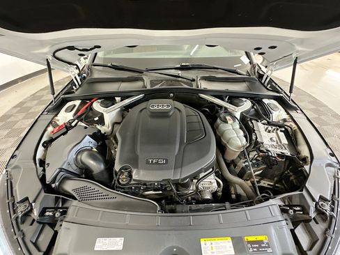 Used 2020 Audi A4 2.0T Premium w/ Convenience Package image 35