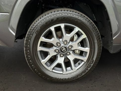 Used 2025 Toyota Tundra 1794 Edition AWD/4WD image 29
