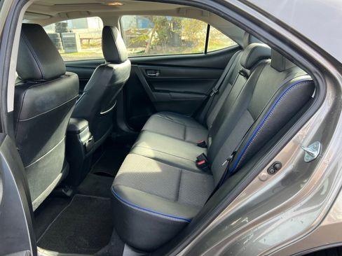 Used 2017 Toyota Corolla SE image 24