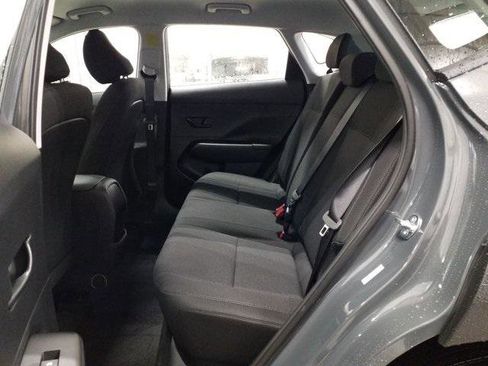 New 2026 Hyundai Kona SE image 15