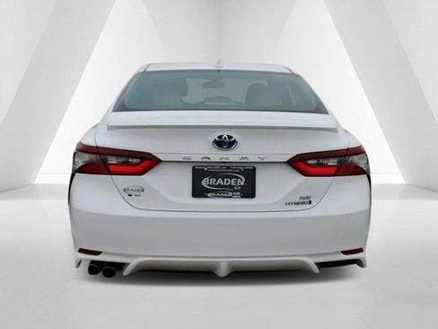 Used 2023 Toyota Camry SE w/ Audio Upgrade Package image 6