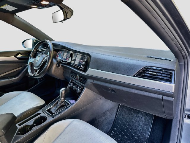 Used 2019 Volkswagen Jetta R-Line w/ R-Line Cold Weather Package FWD image 30