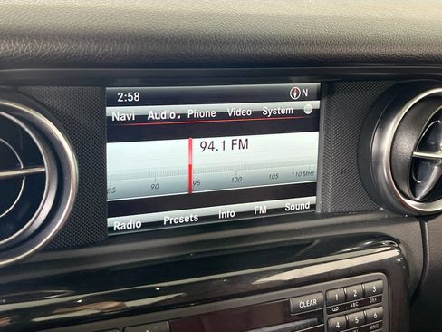 Used 2015 Mercedes-Benz SLK 350 image 13