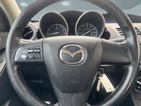Used 2013 MAZDA MAZDA3 i SV image 15