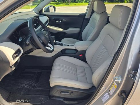 New 2027 Honda HR-V EX-L image 12