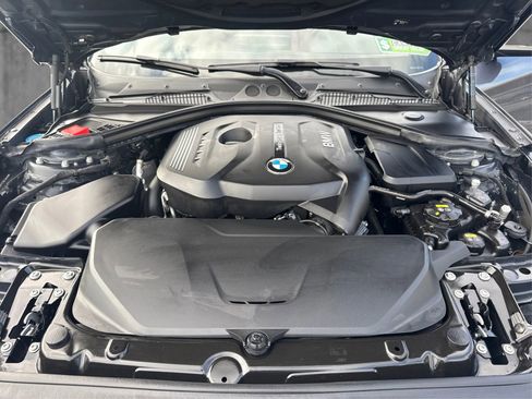 Used 2017 BMW 230i Coupe RWD image 11