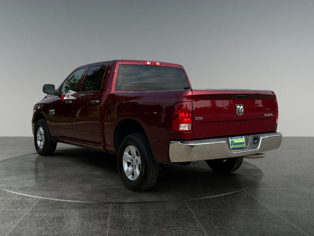 Used 2022 RAM 1500 Classic SLT AWD/4WD image 8