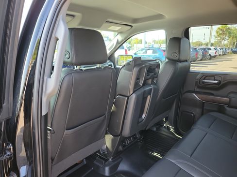 Used 2022 GMC Sierra 1500 SLT AWD/4WD image 15