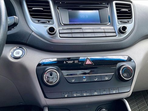 Used 2017 Hyundai Tucson Sport w/ Cargo Package image 32