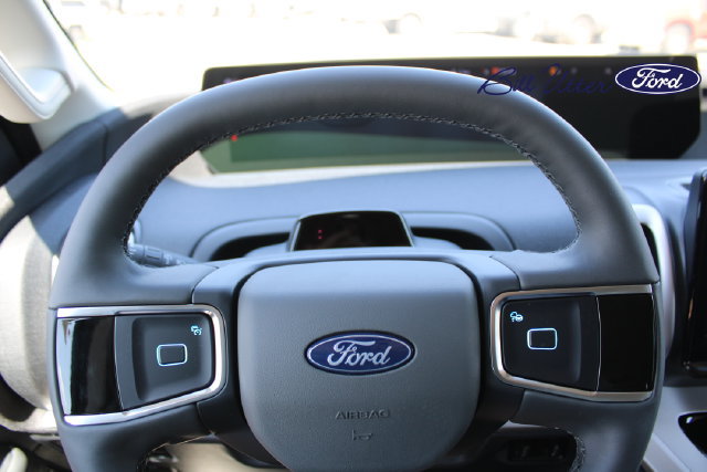New 2026 Ford Expedition Active RWD image 16