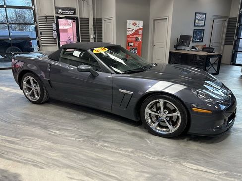 Used 2010 Chevrolet Corvette Grand Sport w/ Preferred Equipment Group image 24