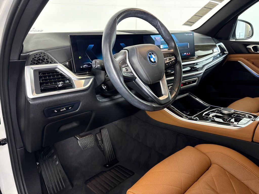 Certified 2024 BMW X5 xDrive50e w/ Climate Comfort Package AWD/4WD image 25