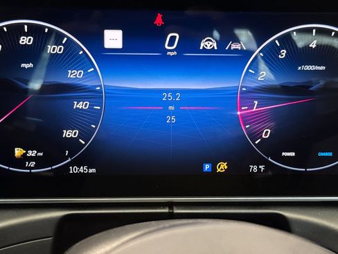 New 2025 Mercedes-Benz C 300 4MATIC Sedan image 31