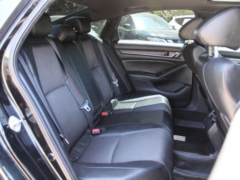 Used 2019 Honda Accord Sport image 29