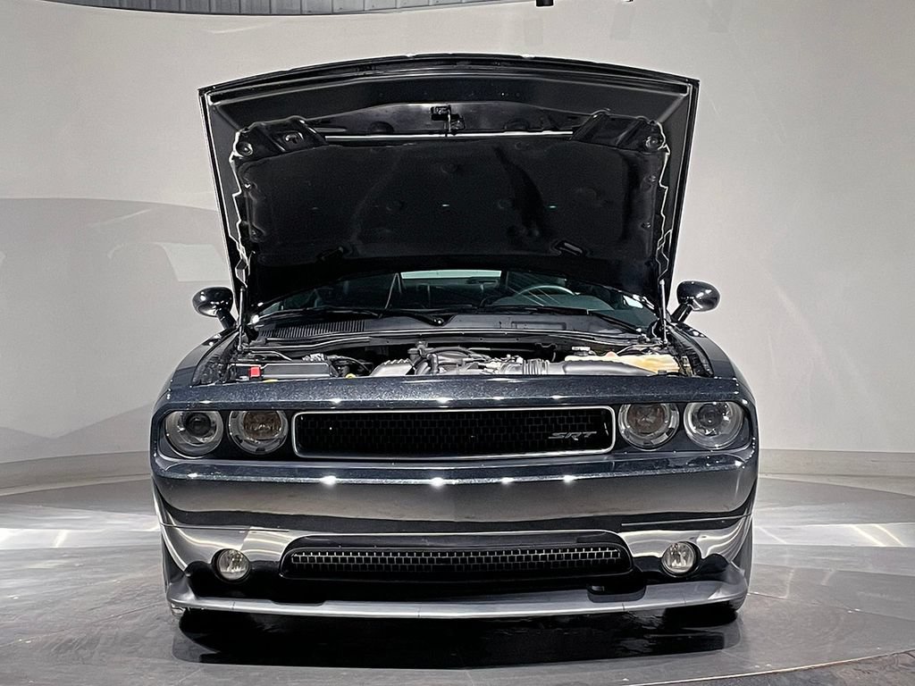 Used 2013 Dodge Challenger SRT8 w/ Harman Kardon Audio Group RWD image 26