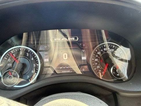Used 2022 RAM 1500 Big Horn RWD image 2