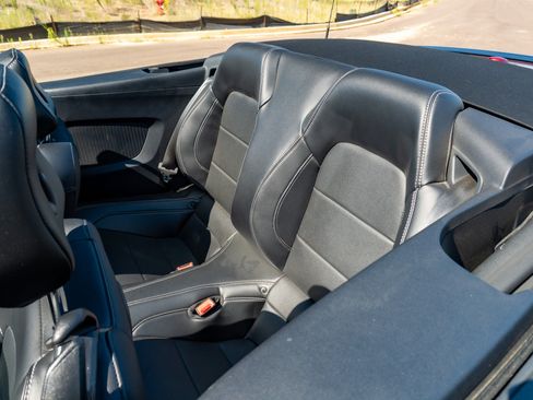 Used 2019 Ford Mustang GT Premium w/ Equipment Group 401A RWD image 12