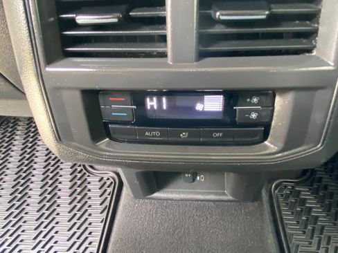Used 2021 Volkswagen Atlas SE AWD/4WD image 47
