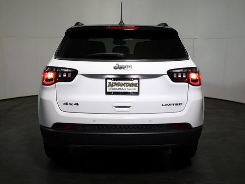 Used 2023 Jeep Compass Limited AWD/4WD image 10