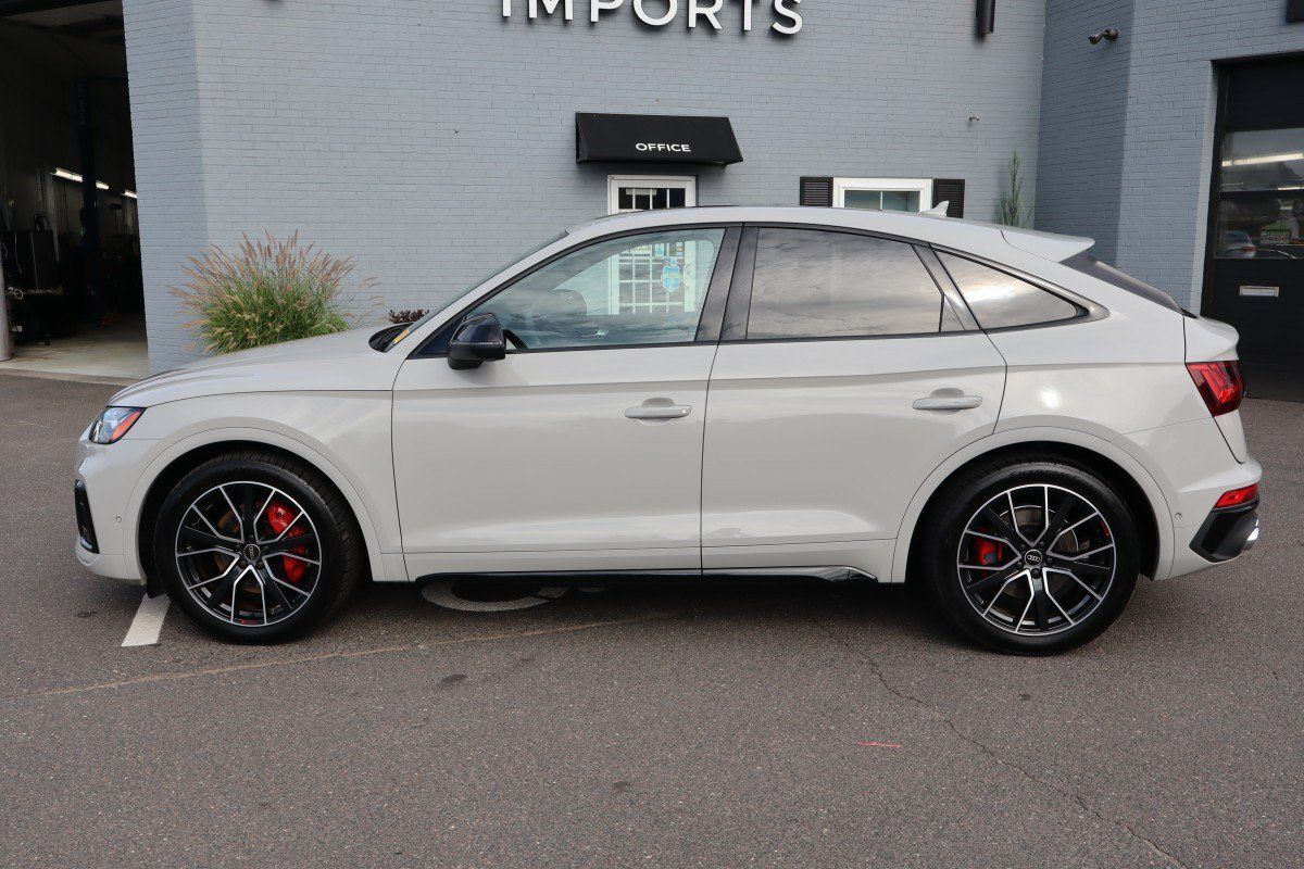 Used 2023 Audi SQ5 Prestige w/ Prestige Package AWD/4WD image 9