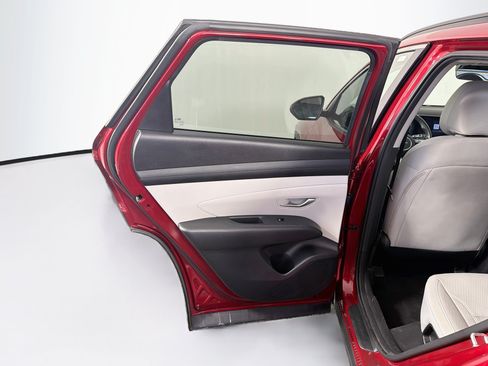 Used 2025 Hyundai Tucson SEL FWD image 27