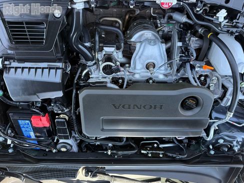 Certified 2025 Honda Civic Sport image 33