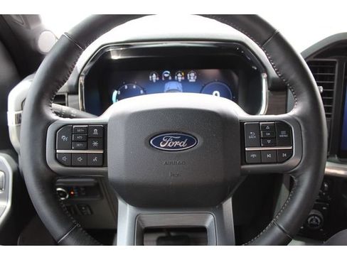 Used 2024 Ford F150 Lariat w/ FX4 Off-Road Package AWD/4WD image 26