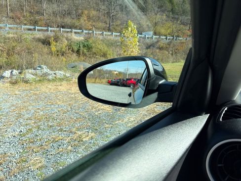 Used 2022 Kia Forte LXS image 10