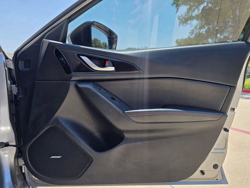 Used 2015 MAZDA MAZDA3 i Grand Touring FWD image 19