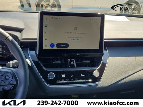 Used 2026 Toyota Corolla SE w/ SE Package FWD image 17