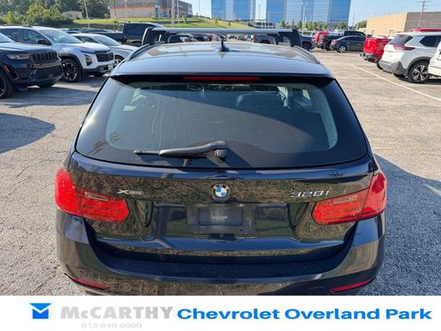 Used 2014 BMW 328i xDrive Wagon AWD/4WD image 4
