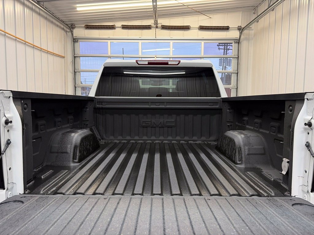 Used 2024 GMC Sierra 1500 Elevation AWD/4WD image 16