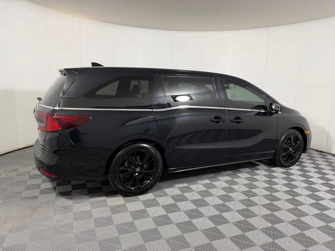 Used 2024 Honda Odyssey Sport image 7