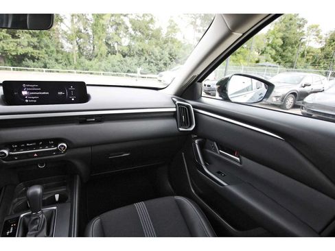 Used 2026 MAZDA CX-50 AWD 2.5 S w/ Preferred Pkg image 8