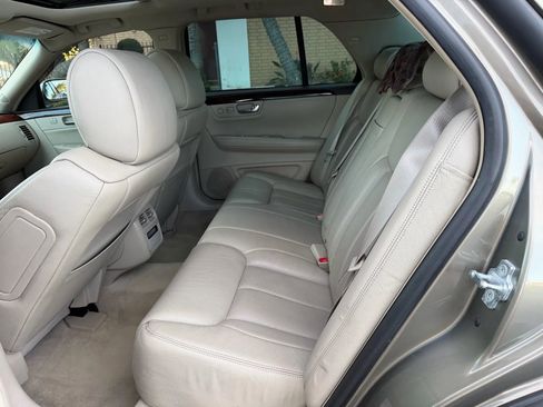 Used 2010 Cadillac DTS Premium w/ Driver Awareness Package image 7