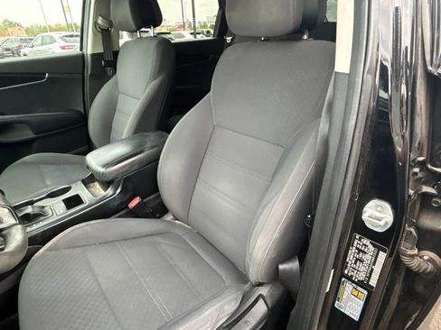 Used 2016 Kia Sorento LX FWD image 13