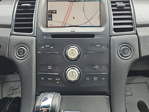 Used 2015 Ford Taurus SEL w/ Equipment Group 201A image 25