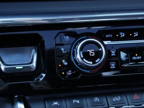 Certified 2024 GMC Sierra 1500 Denali Ultimate image 40