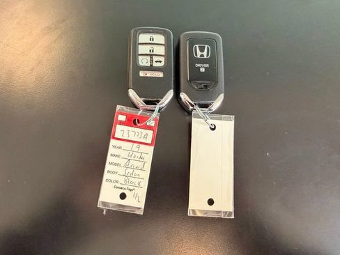 Used 2019 Honda Accord EX-L image 32