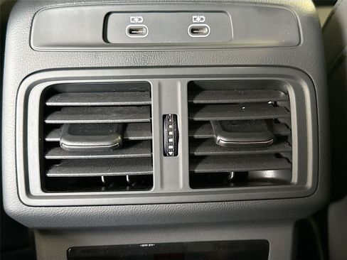 Certified 2025 Audi Q5 Premium w/ Convenience Package AWD/4WD image 26
