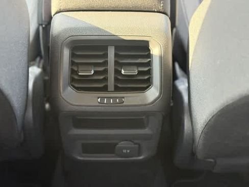 Used 2019 Volkswagen Tiguan S FWD image 23