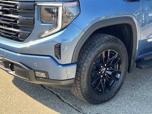 New 2026 GMC Sierra 1500 Elevation w/ Elevation Premium Package image 9