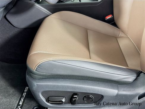 Certified 2023 Lexus ES 250 w/ Premium Package image 20