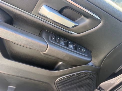 Used 2024 RAM 1500 Big Horn AWD/4WD image 6