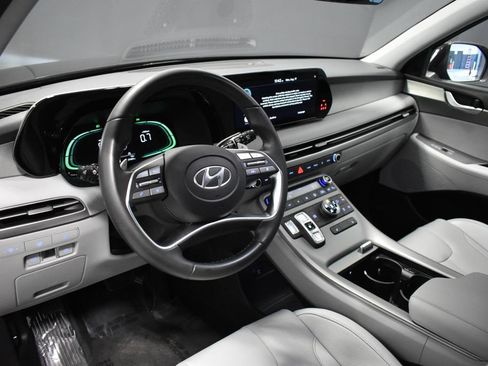 Used 2025 Hyundai Palisade SEL AWD/4WD image 4